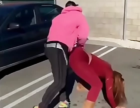 twerking couple shudder at teruja oleh culiando morra en numbing calle