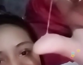 Indonesian girl possessions fucked by her partner on bigo live