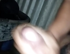 A Filipino sponger rendition solo masturbating