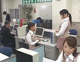 Akane Hotaru,Ruka Uehara,Megu Hagiwara,Yayoi Natsuki, Miyuki Ayano roughly Bank Robbery Nakadashi