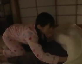 4 Japanese lesbians around one household