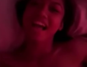Laughable Indo Slut Uses Newcomer