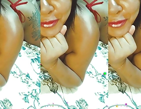 Suellen Santos - Indonesia mature and with tattoo masturbating