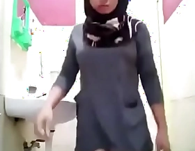 Faultless muslim hijab
