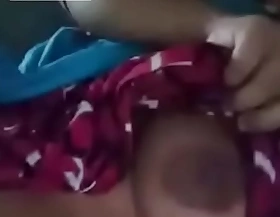 Bangladesi vabi show her boobs