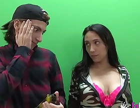 Young greenhorn filipe jr cannot believe his luck with busty lidia