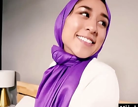 Arab girl in hijab fucks without parents permission