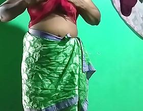 desi  indian sex-mad tamil telugu kannada malayalam hindi vanitha showing fat boobs together helter-skelter hairless pussy  press enduring boobs press nip scraping pussy masturbation using callow speech pattern mark reveal