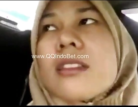 skandal ustad ngentot jilbab